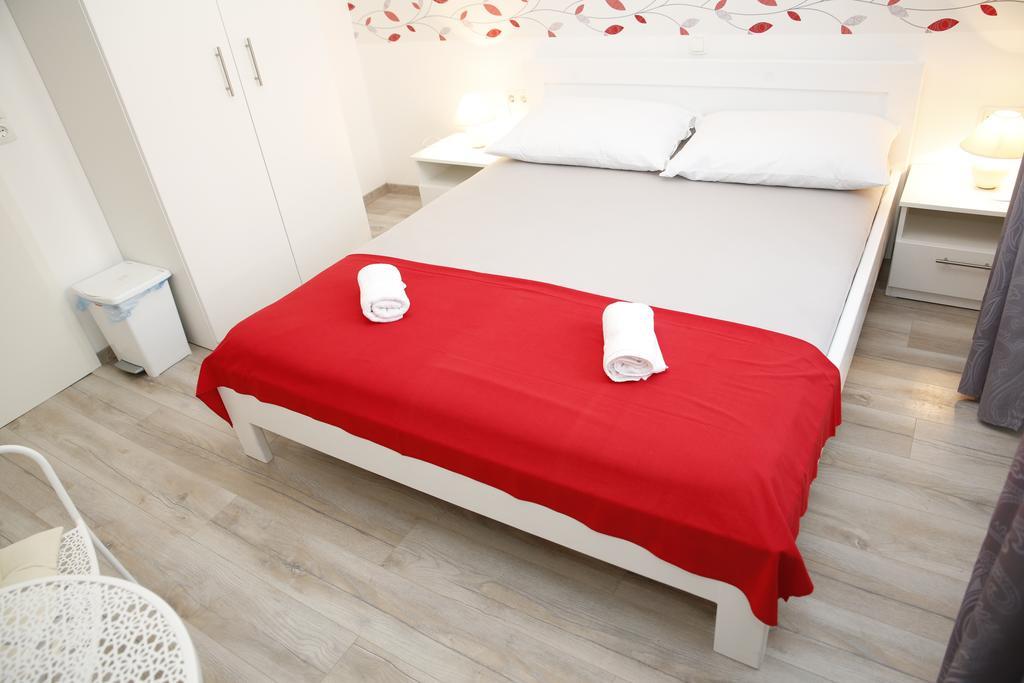 Apartments Gabrijel Водице Екстериор снимка