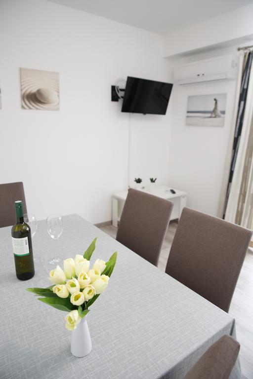 Apartments Gabrijel Водице Екстериор снимка